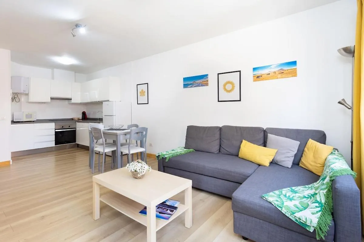 Cozy Medano Luminoso Y Centrico Apartamento Junto A La Playa By Eden Rentals El Medano  Apartment